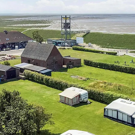 4 Star In Friedrichkoog